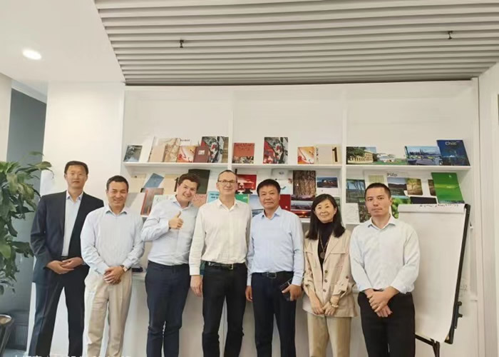 輕工供銷公司與國際紙漿供應(yīng)商持續(xù)深化合作、拓展合作領(lǐng)域